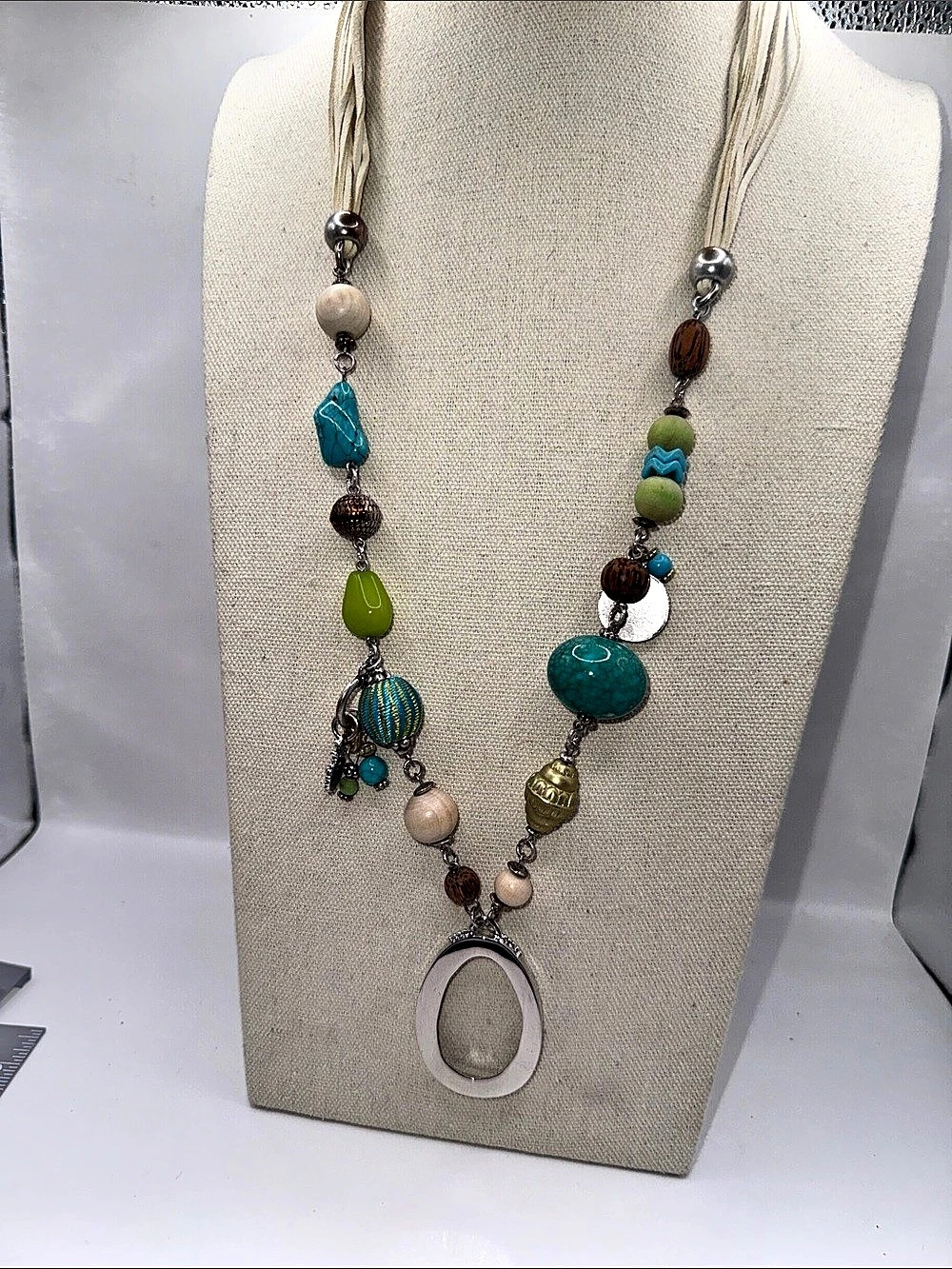 Chico’s Necklace  (BN3/po)